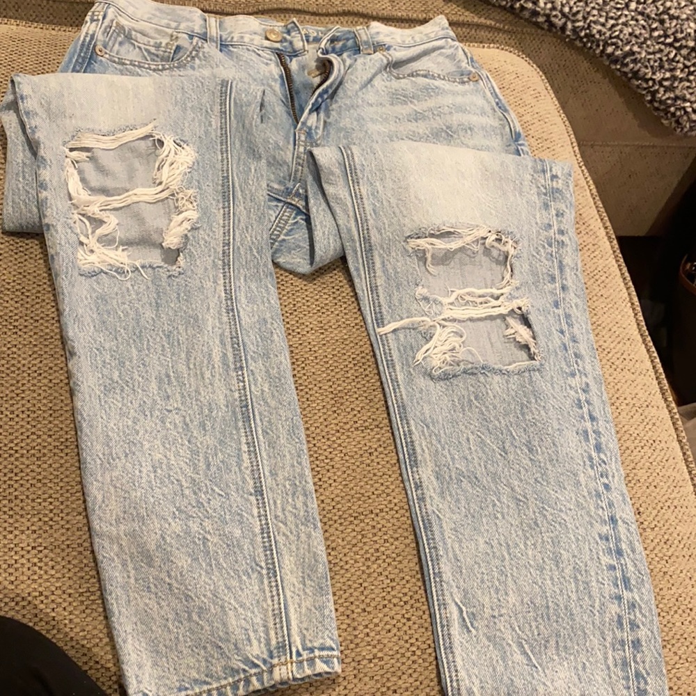 Ripped jeans